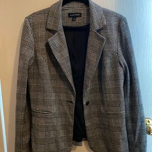41 Hawthorn white and black plaid blazer